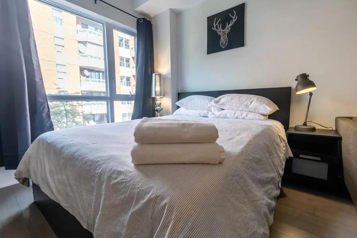 Rozenhaus Montreal Hotel Extérieur photo